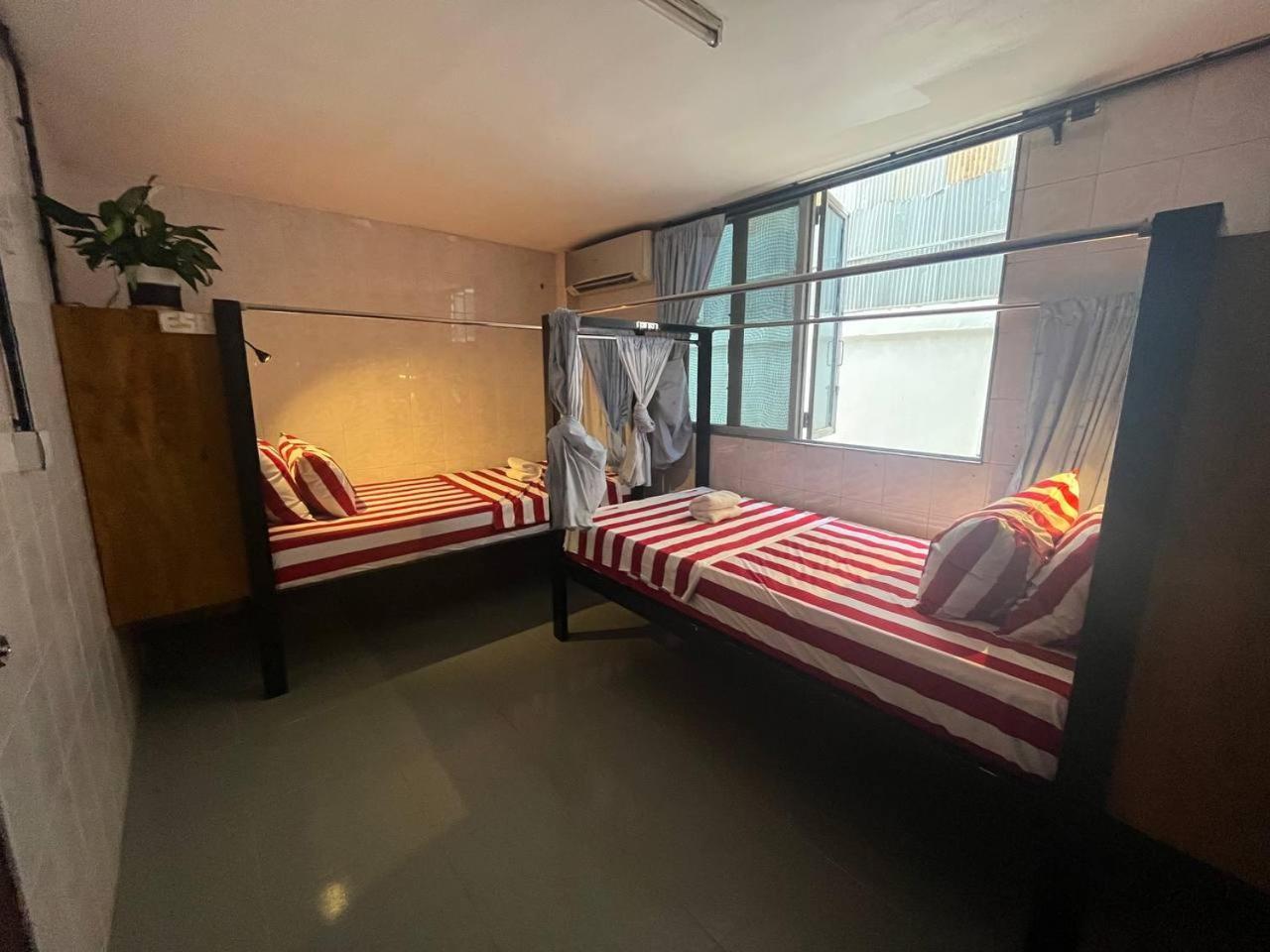 Por Chey Guesthouse Battambang Exterior photo
