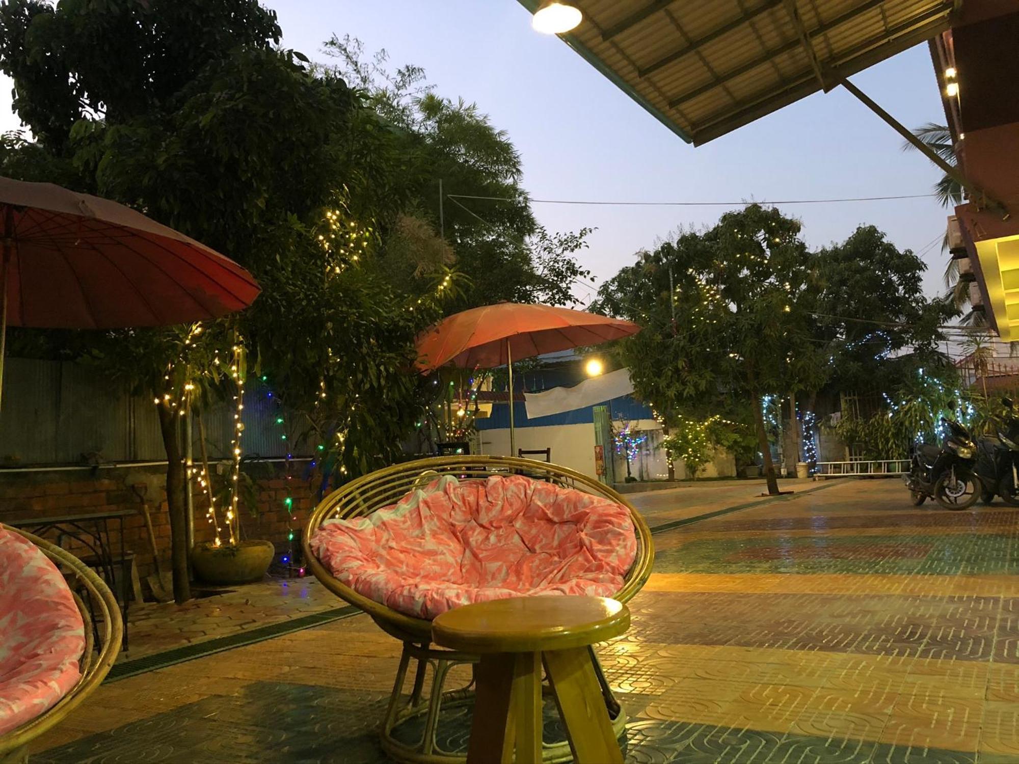 Por Chey Guesthouse Battambang Exterior photo