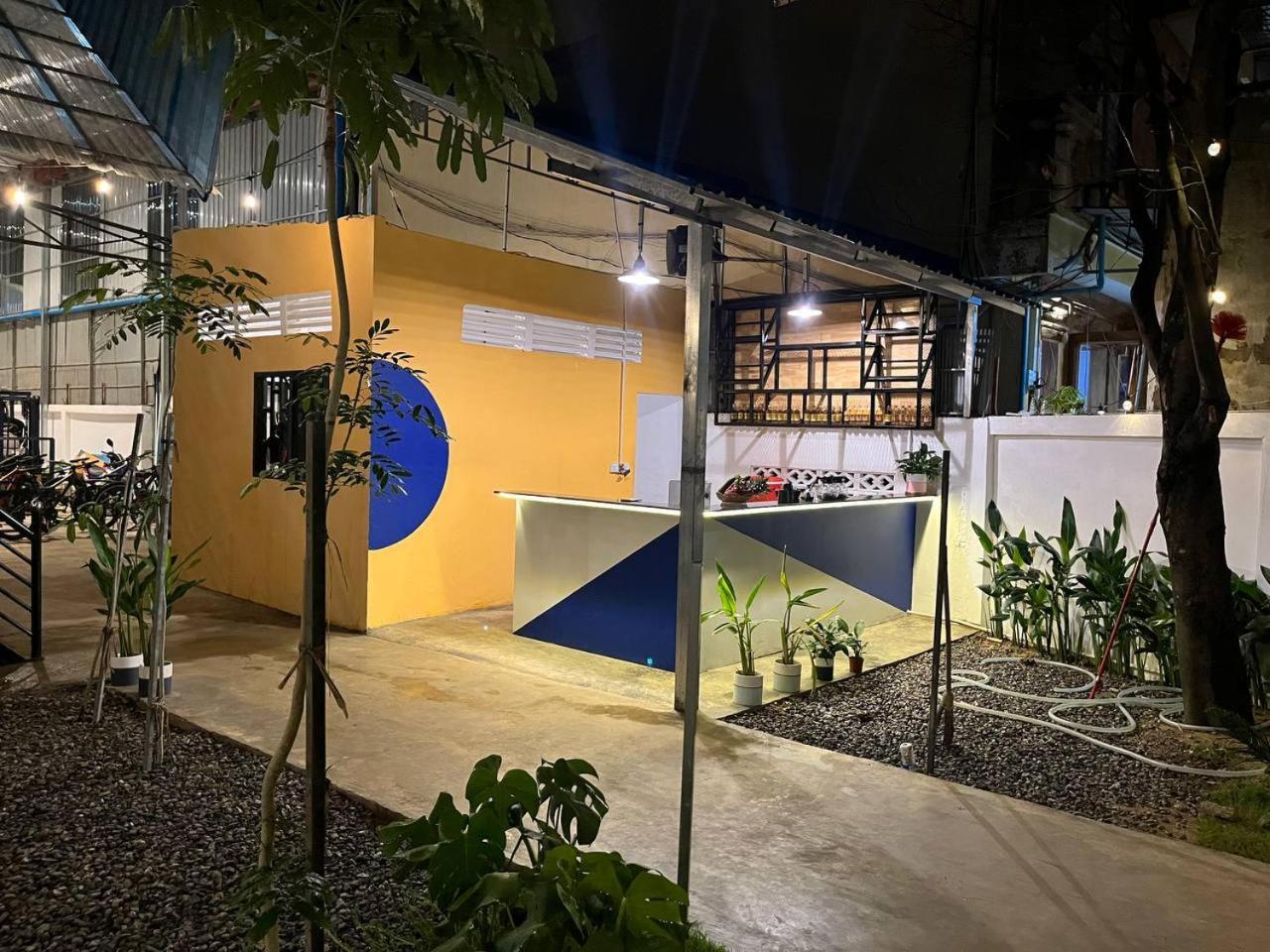 Por Chey Guesthouse Battambang Exterior photo